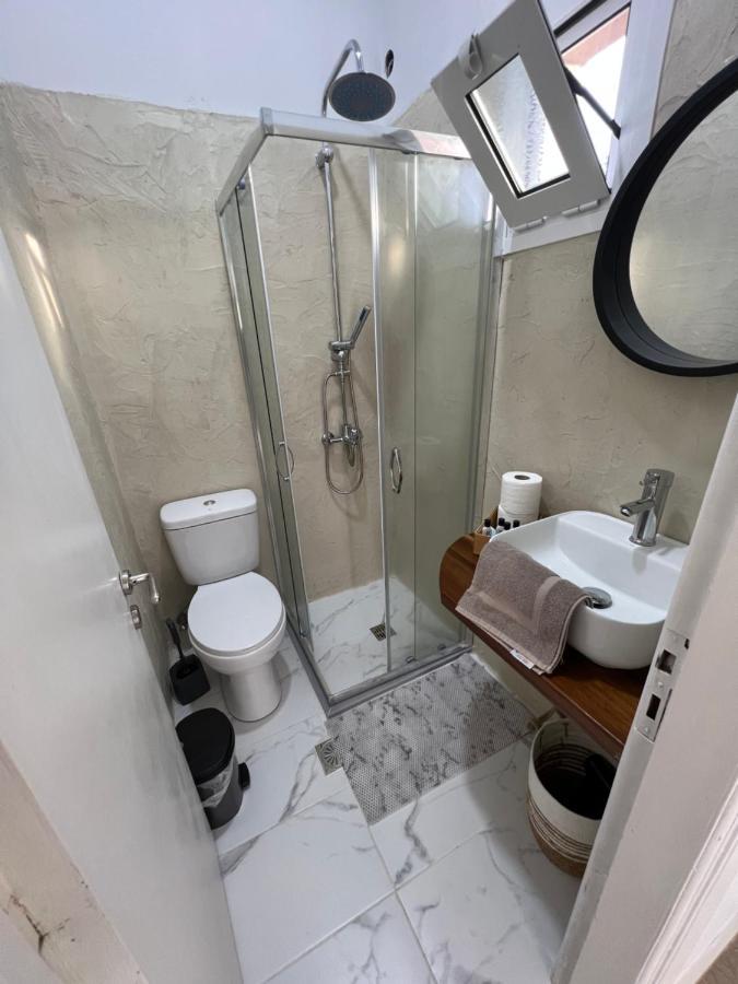 Armonia Apartments & Studios Perivolion Bagian luar foto