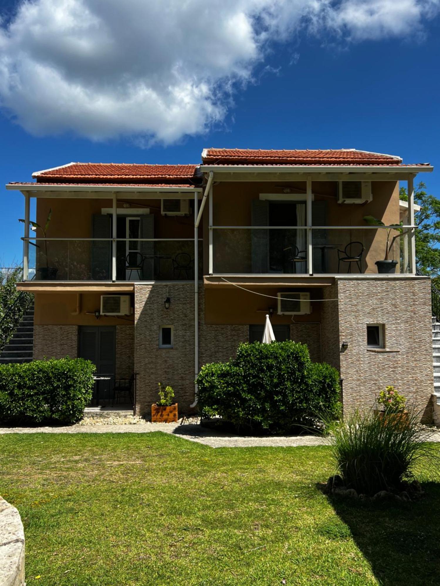 Armonia Apartments & Studios Perivolion Bagian luar foto